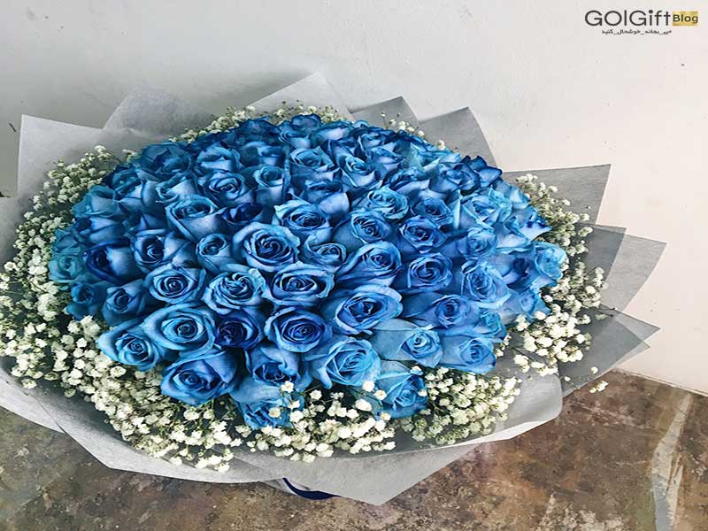 گل گیفت | دسته گل رز آبی