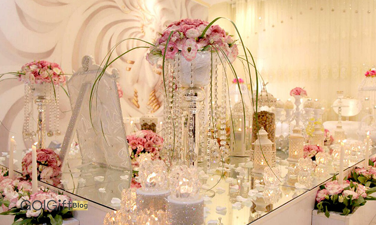 گل رنگی در سفره عقد width=512 height=512 border=0