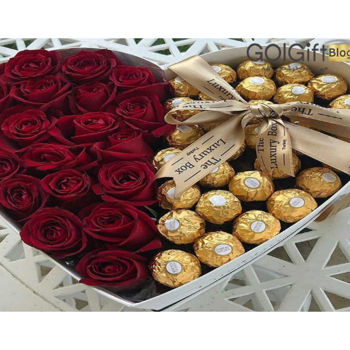 سفارش آنلاین باکس قلبی پر از شکلاتی  width=512 height=512 border=0