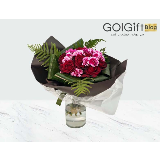 راهنمای خرید دسته گل رز زیبا  width=512 height=512 border=0